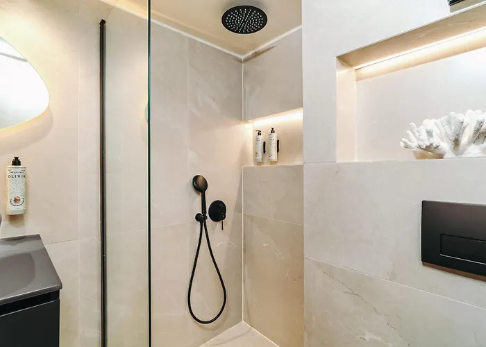 Noémi Luxury House *